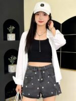 350PCS Summer Trendy Heavy-Embroidered Washed Cotton Denim Shorts, M-XL, Tagged & Individually Packed, Great Value Bulk Stock Lot - Image 3