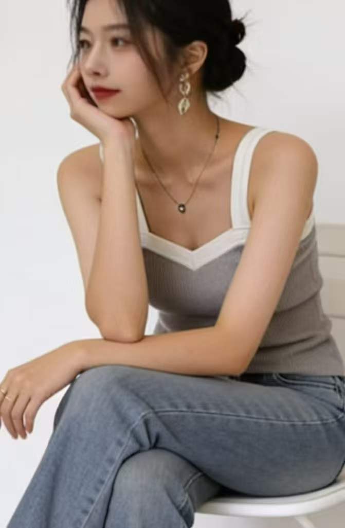 Summer New Design Color Block Stretch Knit Camisoles | 230 Pieces Stock Lot, Individually Packed, One Size, 5.4 CNY Each - Wholesale Export - Image 2