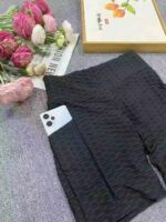 Over 1200 Peach Hip Yoga Pants (Sizes M-XL) - In-store Quality, 3D Slim Fit, Bulk Stock Lot for Wholesale Export, 4.0 CNY/PC Full Clearance - Image 5