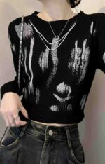 Vintage Tie-Dye Chain Detail Crew Neck Long Sleeve Knit Tops | Around 70 Pieces | Stock Lot Wholesale with Free Accessories | Full Clearance 8.4 CNY/Piece - Image 7