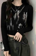 Vintage Tie-Dye Chain Detail Crew Neck Long Sleeve Knit Tops | Around 70 Pieces | Stock Lot Wholesale with Free Accessories | Full Clearance 8.4 CNY/Piece - Image 4