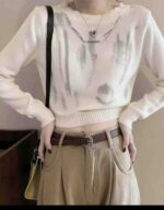 Vintage Tie-Dye Chain Detail Crew Neck Long Sleeve Knit Tops | Around 70 Pieces | Stock Lot Wholesale with Free Accessories | Full Clearance 8.4 CNY/Piece - Image 3