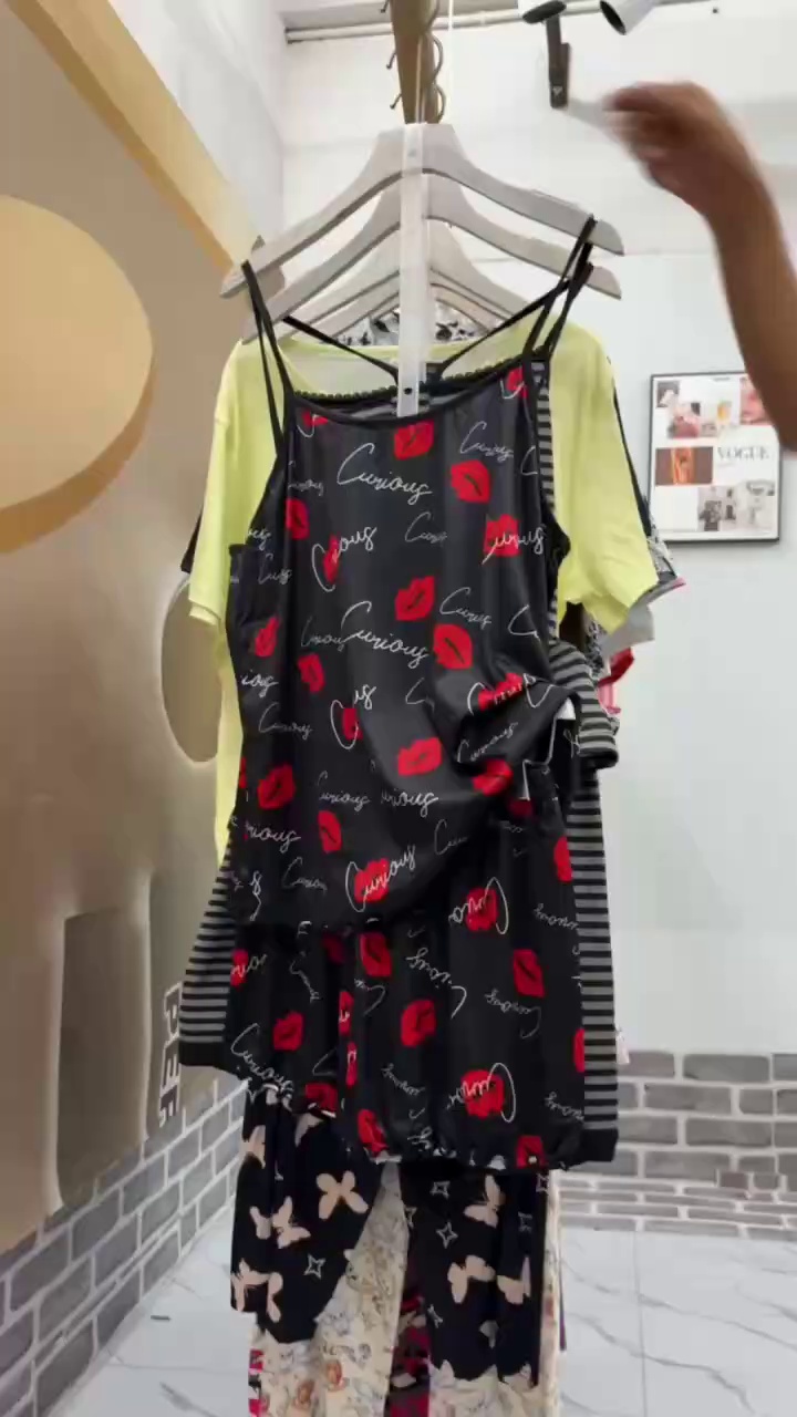 6492pcs US/EU Style Printed Loose Loungewear Sets (Most 2-Pieces, Limited 3-Pieces) Sizes S-5XL, Individually Packed - Wholesale Stock Clothing Export - Image 1