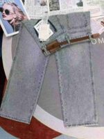Light Blue Loose-Fit Women's Wide-Leg Jeans Stock Lot - 450pcs, S-XL, With Belt, 15.3 CNY/Piece, Single Style & Color, Individually Packed (88292#610) - Image 3