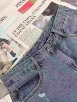 Bulk Stock Lot Women's Heavy Embroidery Denim Shorts - Single Style & Color, 230pcs, Sizes 25-30, CNY 9.3/Piece (610.8910#) - Image 5