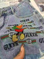 Bulk Stock Lot Women's Heavy Embroidery Denim Shorts - Single Style & Color, 230pcs, Sizes 25-30, CNY 9.3/Piece (610.8910#) - Image 3