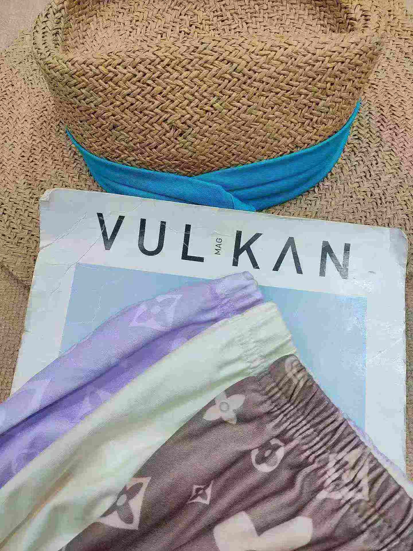 296 Sets Kids' Embossed Full Print Thermal Base Layer Sets (Sizes 130-160) | Chinese Clothing Stock Lots Clearance - Image 2