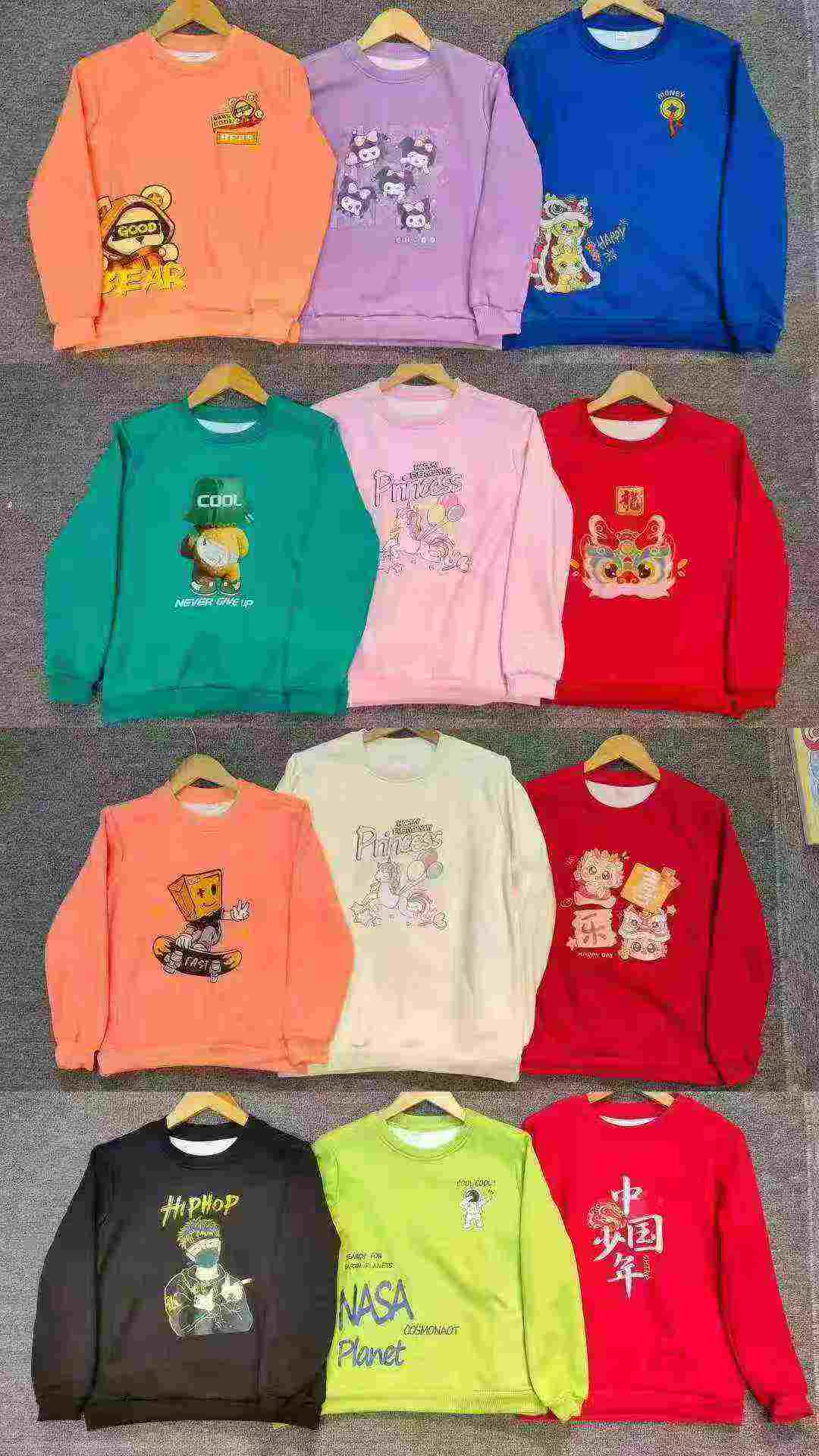 1560 Pcs Fall/Winter Kids & Teens Crew Neck Fleece Sweatshirts - Assorted Prints & Colors, Sizes 110-170 | Wholesale Chinese Stock Lots - Image 2
