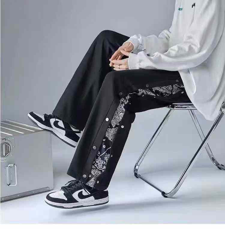 95pcs Full Stock Men's Autumn Winter Cargo Sweatpants - Ins Style Basketball Sports Harem Pants, Side Paisley Button Design, Convertible Cuffed/Straight Leg, Size L-XXL, Black, Wholesale Stock Lot - Image 1