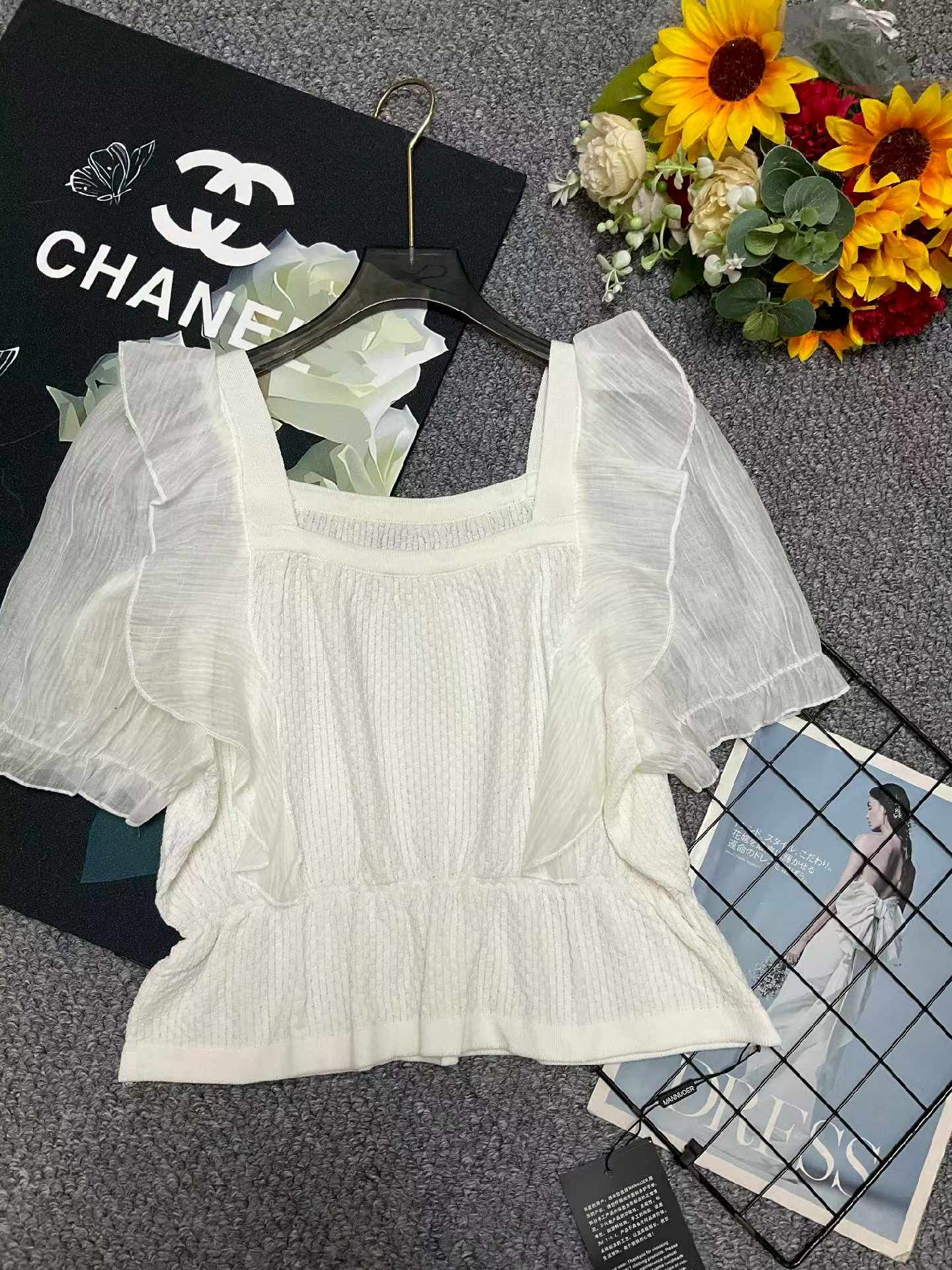 1000PCS Summer Brand Original Knit Tops - Lace Patchwork, French Square Neck, Puff Sleeves, One Size, Tagged & Individual Packaging, Bulk Stock Lot Wholesale - Image 1