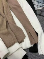 260pcs Fall & Winter Color-Block Ribbed Stretch Slim-Fit Long Sleeve Knit Sweaters | Stock Lot Full Take at CNY6.4/Piece, Individually Packed - Image 1