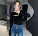 Bulk Spring Sexy Knit Sweater 2-Piece Sets - Soft Stretchy Fabric, One Size, Individual Packaging, ~360 Units, 7.4 CNY/Set | Stock Lot Wholesale Export - Image 1