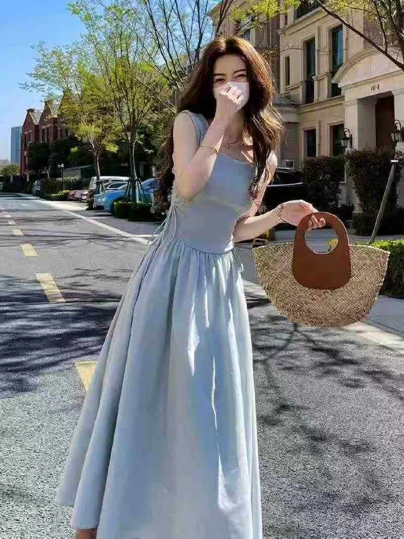 Wholesale French Square Neck Dresses Stock Lot - 129 Pieces, CNY9.4 Each, XL-2XL Sizes - Image 1