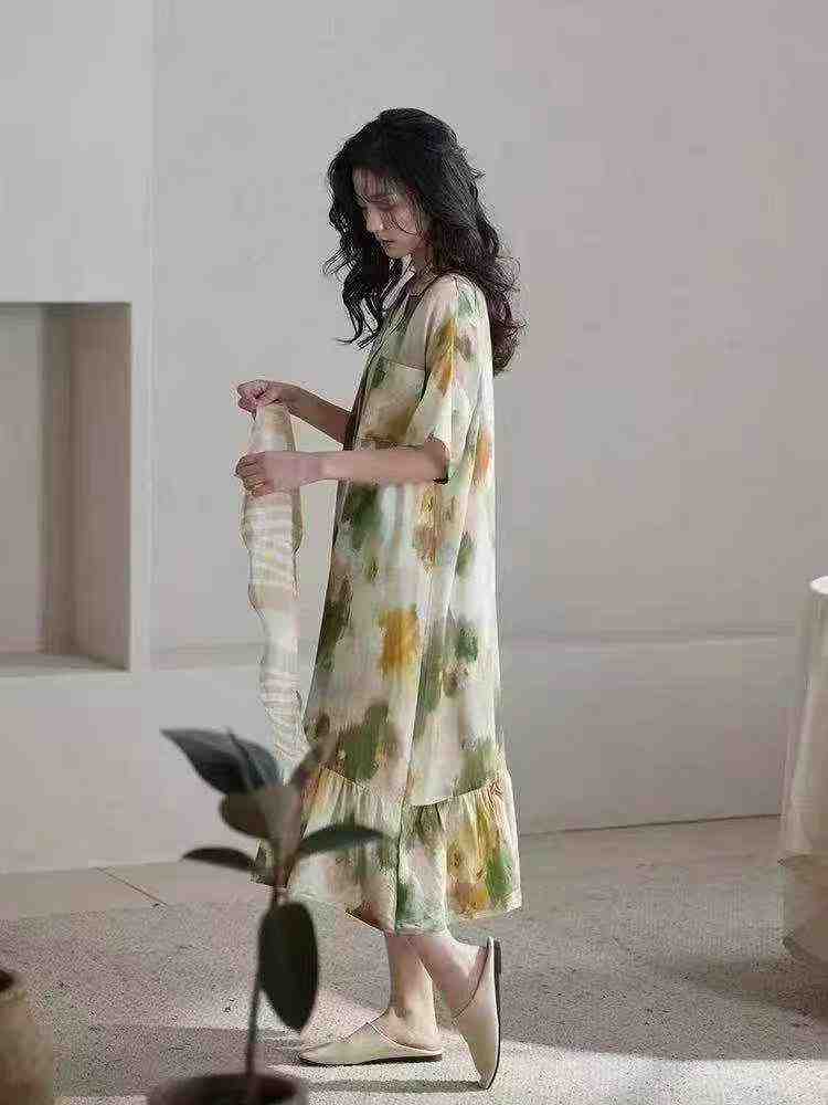 364PCS Silk-Like Tie-Dye Nightdresses Stock Lot - One Size, Individually Packed, Wholesale at 7.4 CNY Each - Image 1