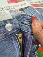 Bulk Stock Lot Women's Heavy Embroidery Denim Shorts - Single Style & Color, 230pcs, Sizes 25-30, CNY 9.3/Piece (610.8910#) - Image 1