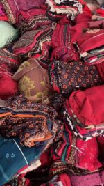 Women's Middle-Aged Core Spun Yarn Sweaters | Chinese Clothing Stock Lots Bulk Clearance Wholesale For Export - Image 3