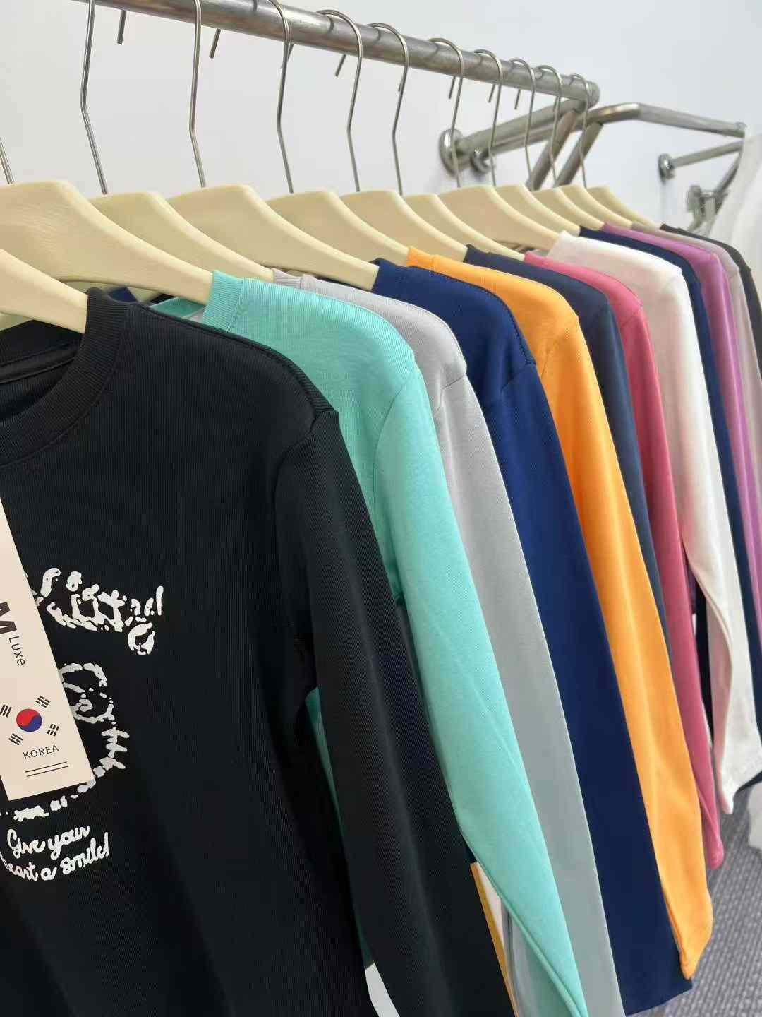 Pure Cotton American Style Slim Long Sleeve T-Shirts Women, Bulk 4800pcs Clothing Stock Clearance Wholesale Export - Image 2