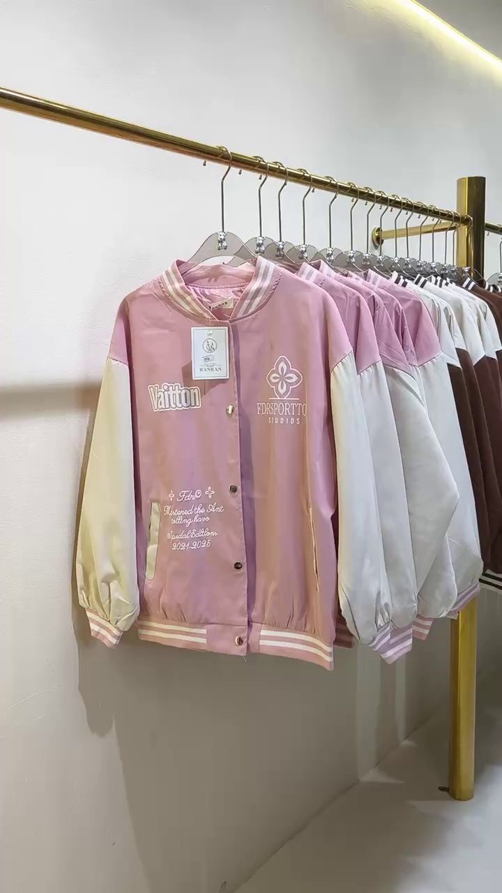 Trendy Brand Unisex Fall Winter American Style Baseball Jackets | Chinese Clothing Stock Lots Wholesale Export - Image 1