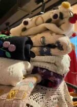 Women's Washed Thick Sweater Bulk Stock, Full Clearance Wholesale 3.3 CNY, Individually Packed With Hangtags - Image 2