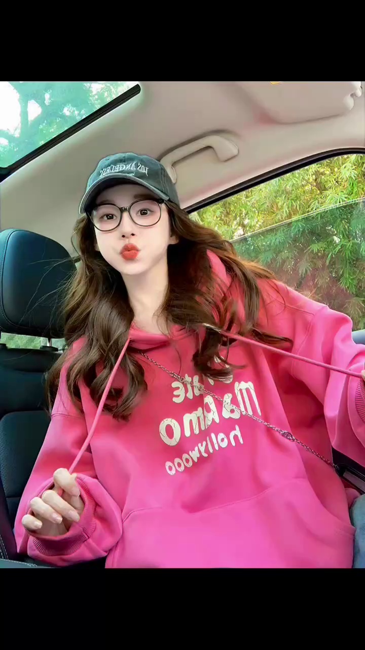 Bulk Stock 6500PCS Women's Candy Color Korean Lazy Style French Terry Cotton No Fleece Hooded Sweatshirts Wholesale - Image 1