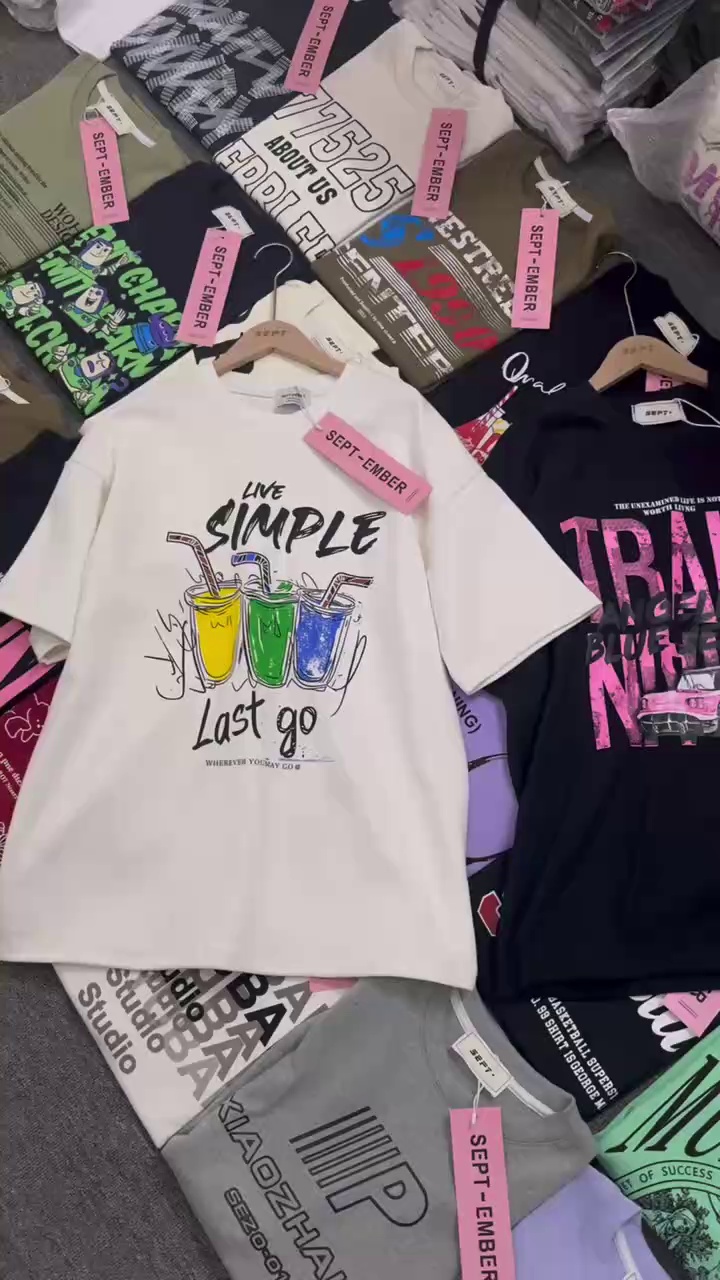 300g Heavy Weight Trendy Brand Oversized T-Shirts | Full Bulk Clearance Chinese Clothing Stock Wholesale - Image 1