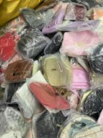 Clearance 50000 Pcs Assorted Women's Bags Bulk Wholesale Chinese Stock Lots For Export - Image 9