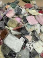 Clearance 50000 Pcs Assorted Women's Bags Bulk Wholesale Chinese Stock Lots For Export - Image 2