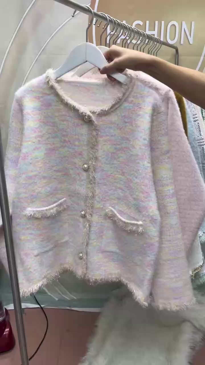 Full Clearance 28.5 CNY Per Piece, Mink Tweed Style Coats Large Ready Stock Bulk Wholesale Export - Image 1