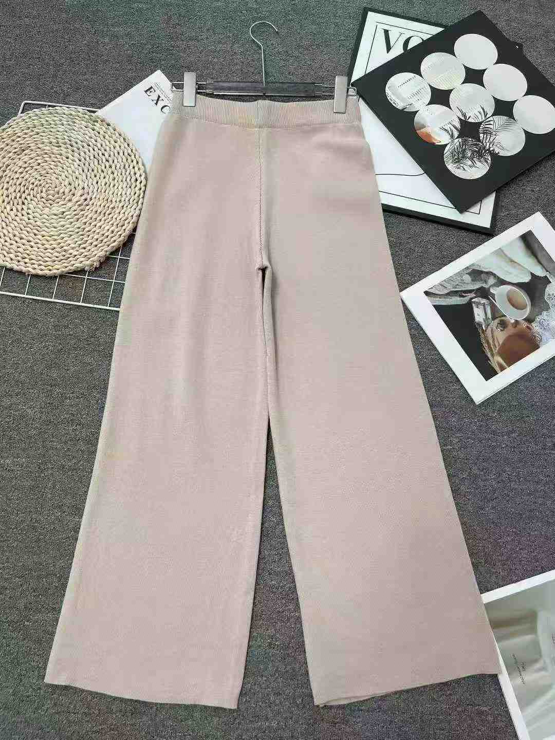 Bulk Clearance Women's Knitted Wide Leg Pants & Skirts Wholesale Stock For Export - Image 2