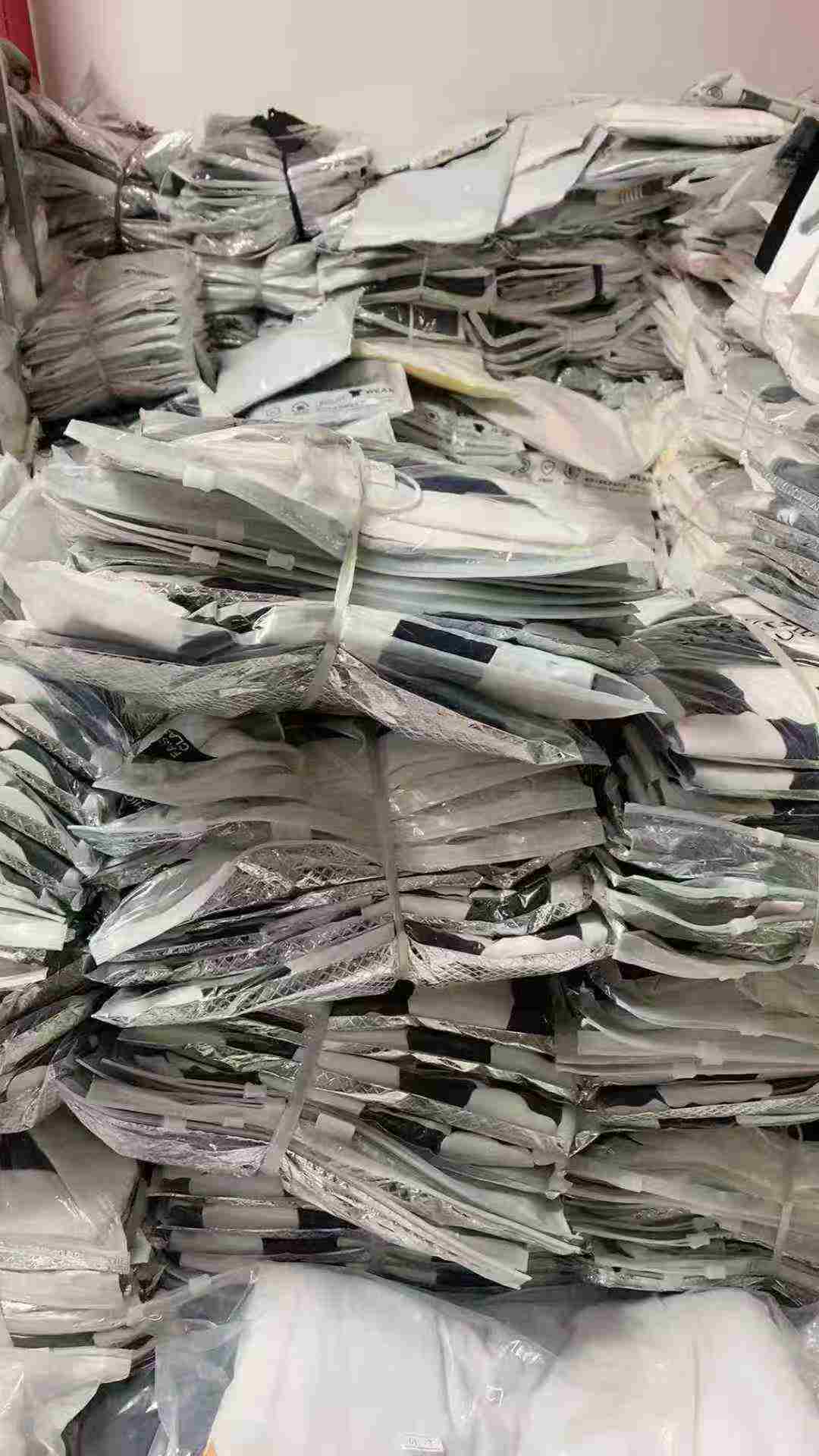 About 280 Pcs High Quality Pure Cotton Summer Loose Branded Short Sleeve Polo Shirts Bulk Stock Clearance Wholesale - Image 2