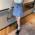 About 140 Pieces Women's Summer High Waist Split A-line Denim Mini Skirts Bulk Wholesale - Image 9