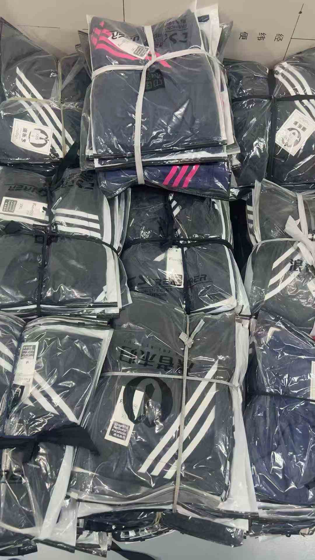 Unisex American Colorblock 3-Stripe Quick Dry 5-inch Casual Beach Shorts, About 800 Pcs Bulk Stock - Image 2