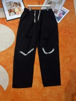 28 Pieces Unisex Trendy Chain Jeans Loose Wide Leg Stock Clearance Wholesale - Image 4