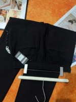 28 Pieces Unisex Trendy Chain Jeans Loose Wide Leg Stock Clearance Wholesale - Image 2