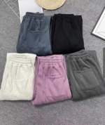 275 Pieces Bulk Stock Cotton Fleece Lined Curved Sweatpants, American Style Baggy Straight Casual Sports Pants - Image 3