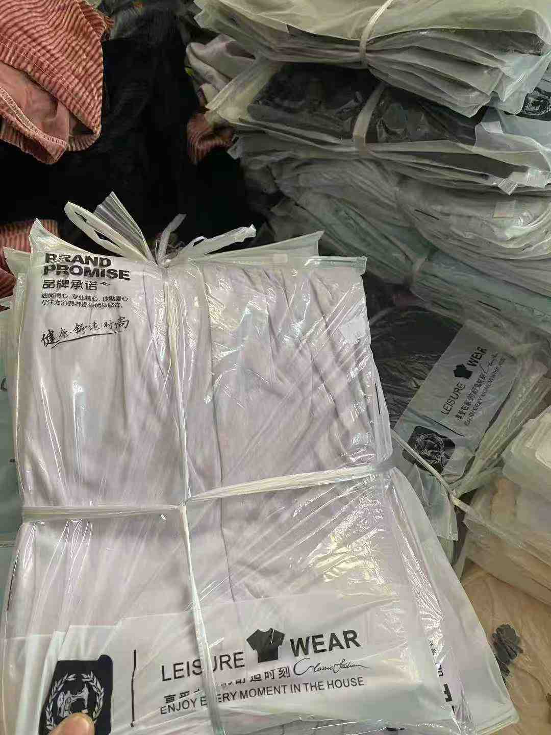 All Clear 6.5 CNY: About 1085 Pcs High Quality Summer Big Kids Fashion Yamamoto Shorts, 5 Colors, Individually Packed With Hang Tags - Image 2