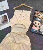 Bulk Clearance 358PCS High Quality Summer French Style Waist-Exposed Slim Fit Dresses S-XL 2 Colors Individual Pack With Hang Tags - Image 6