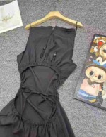 Bulk Clearance 358PCS High Quality Summer French Style Waist-Exposed Slim Fit Dresses S-XL 2 Colors Individual Pack With Hang Tags - Image 5