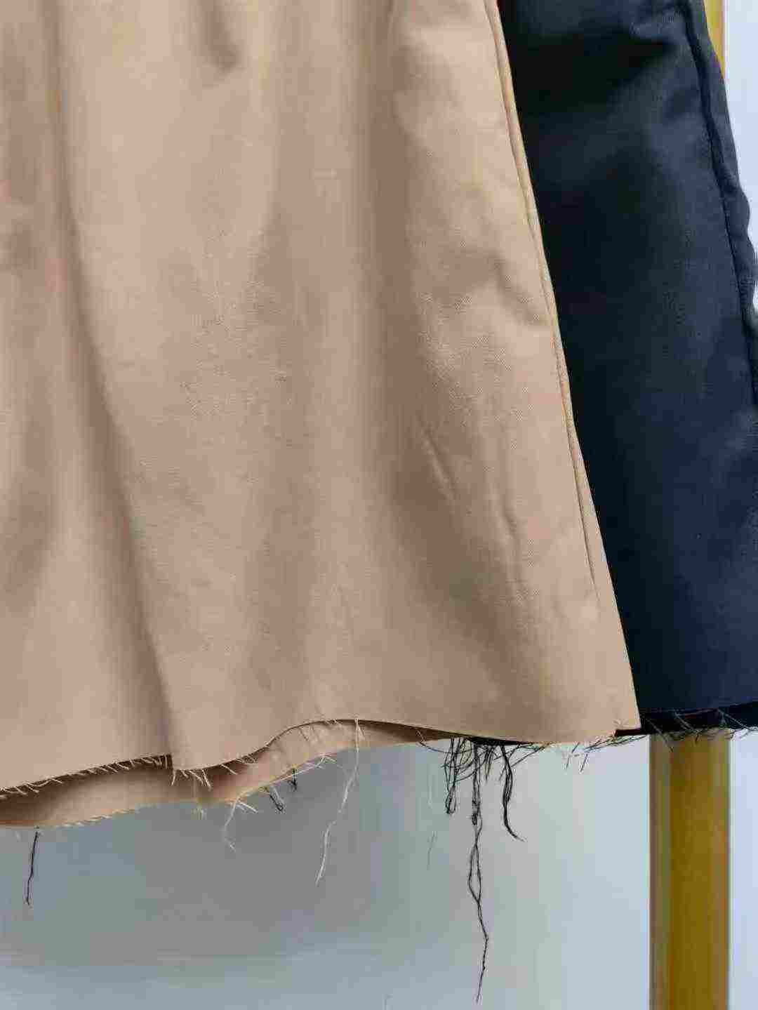 About 370 Pieces Unisex Summer Loose Fringe Straight Cavalry Twill Shorts, 2 Colors L-3XL, Individual Packing Bulk Stock Clearance - Image 2