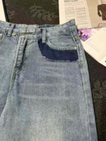 32 Pcs Women's Ripped Fringed High Waist Loose Straight Jeans - Image 4