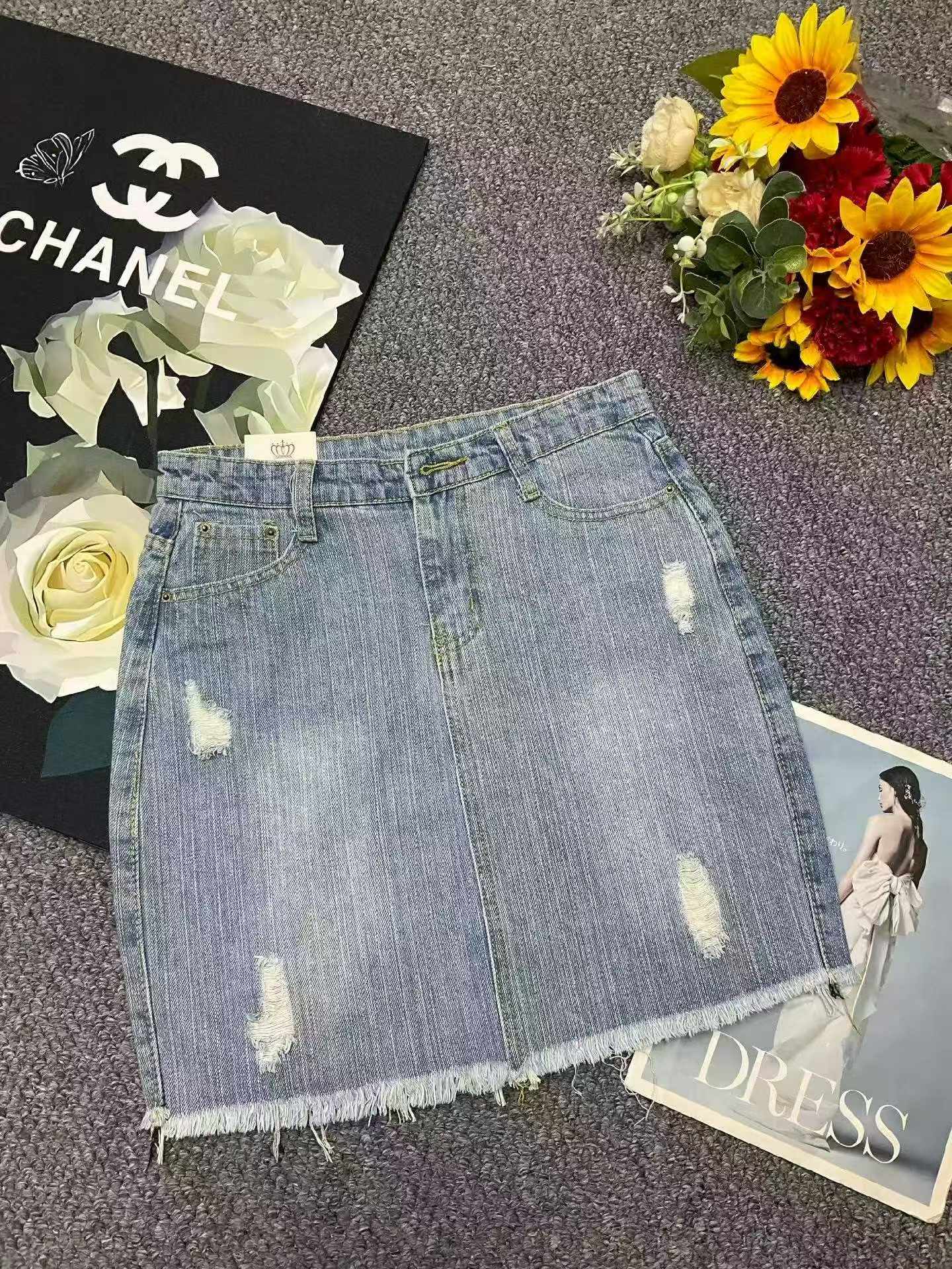 Summer New Arrival Brand Original Washed Cotton Vintage Denim Skirts | 570 Pieces Bulk Stock Wholesale - Image 1
