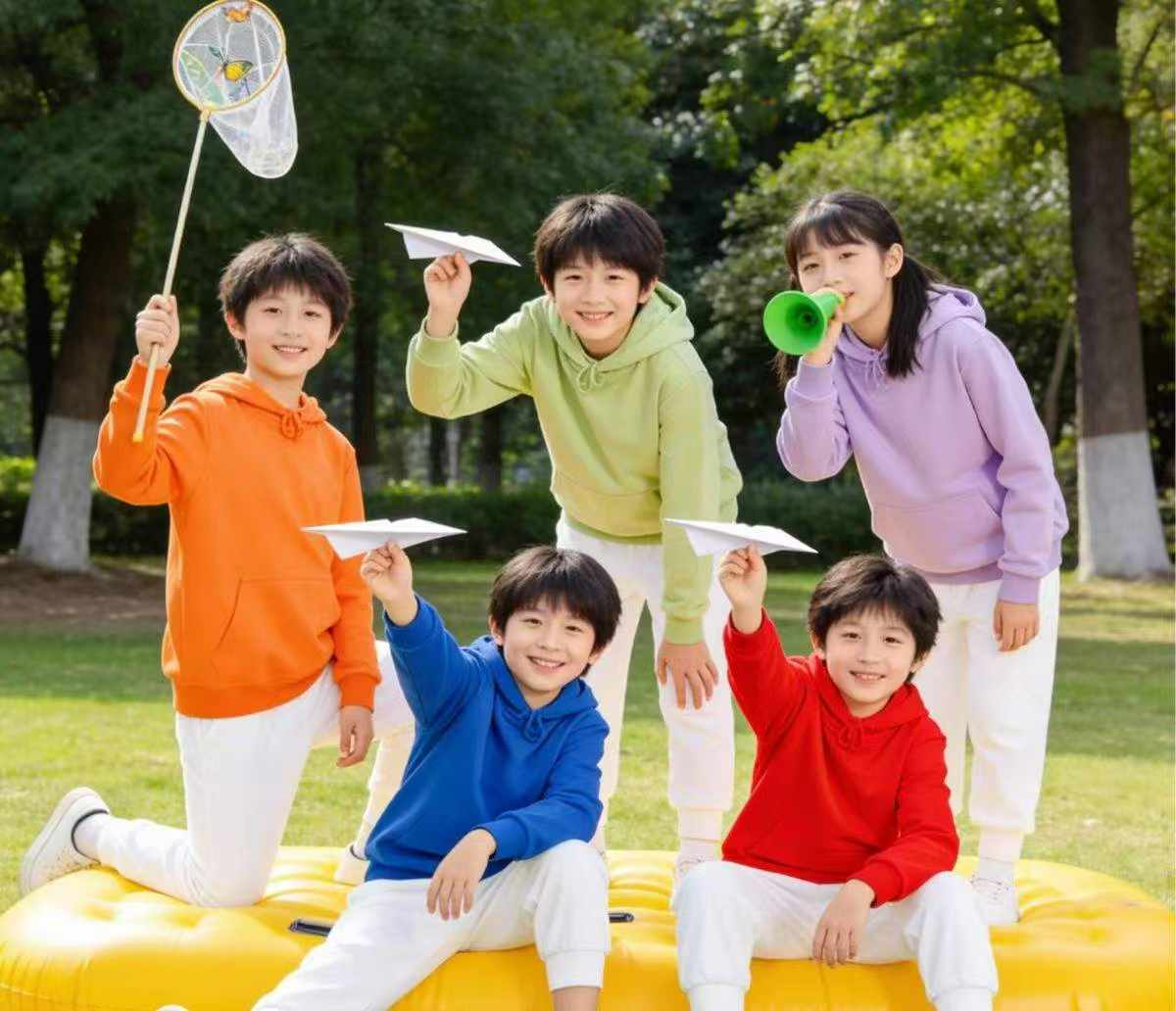 305 Pieces Spring 100% Cotton Mostly Fleece Lined Kids Hoodies Wholesale Stock Lot - Image 1