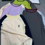 555 Pieces Big Kids Pony Pattern Contrast Raglan Sleeve Warm Soft Long Sleeve Fleece Sweatshirts Stock Wholesale - Image 4