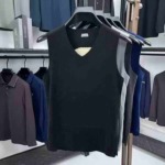 2600 Pcs Men's Autumn Winter Fleece Thickened Thermal Sleeveless Inner Vest Bulk Stock Wholesale - Image 1