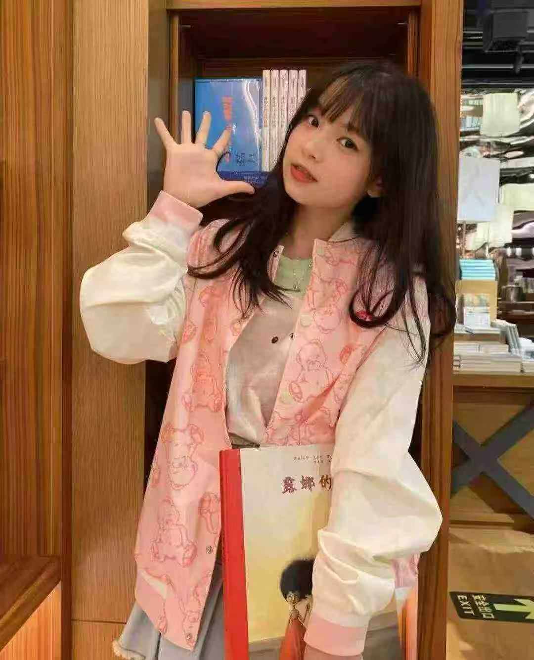 Clearance Sale: About 1500 Pcs Korean Style Sweet Loose Unisex Baseball Jackets - Image 2