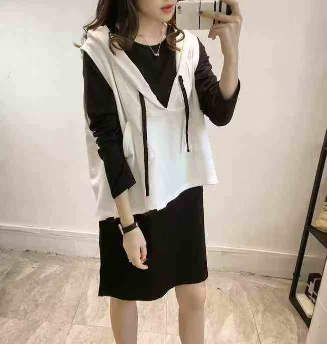 Total About 90 Sets Bulk Stock Women's Outfits: About 60 Korean Style Spring Autumn 2-piece Dress Sets, About 30 Long Sleeve Shorts Sets - Image 1