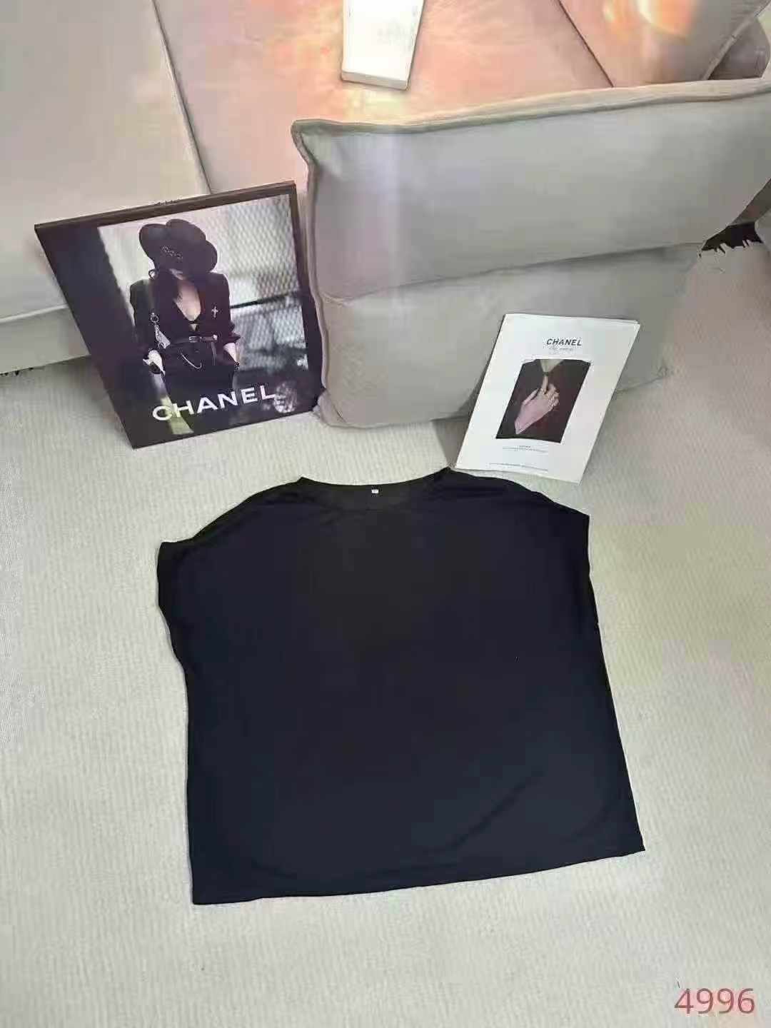 Wholesale Clearance Black Bat Sleeve Loose Solid Large Size Short Sleeve T-Shirts, Total 100 Pieces - Image 1