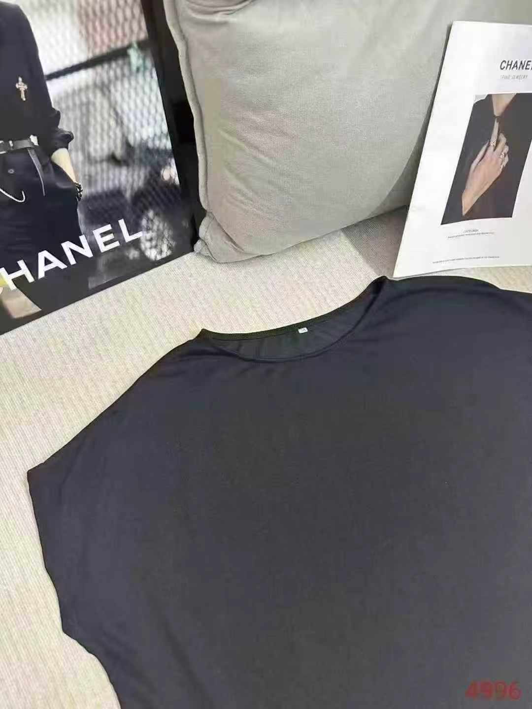 Wholesale Clearance Black Bat Sleeve Loose Solid Large Size Short Sleeve T-Shirts, Total 100 Pieces - Image 2