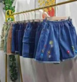 1500 Pieces Women's One-Size Jeans Fits 90-150 Lbs, Bulk Stock Clearance For Wholesale - Image 3