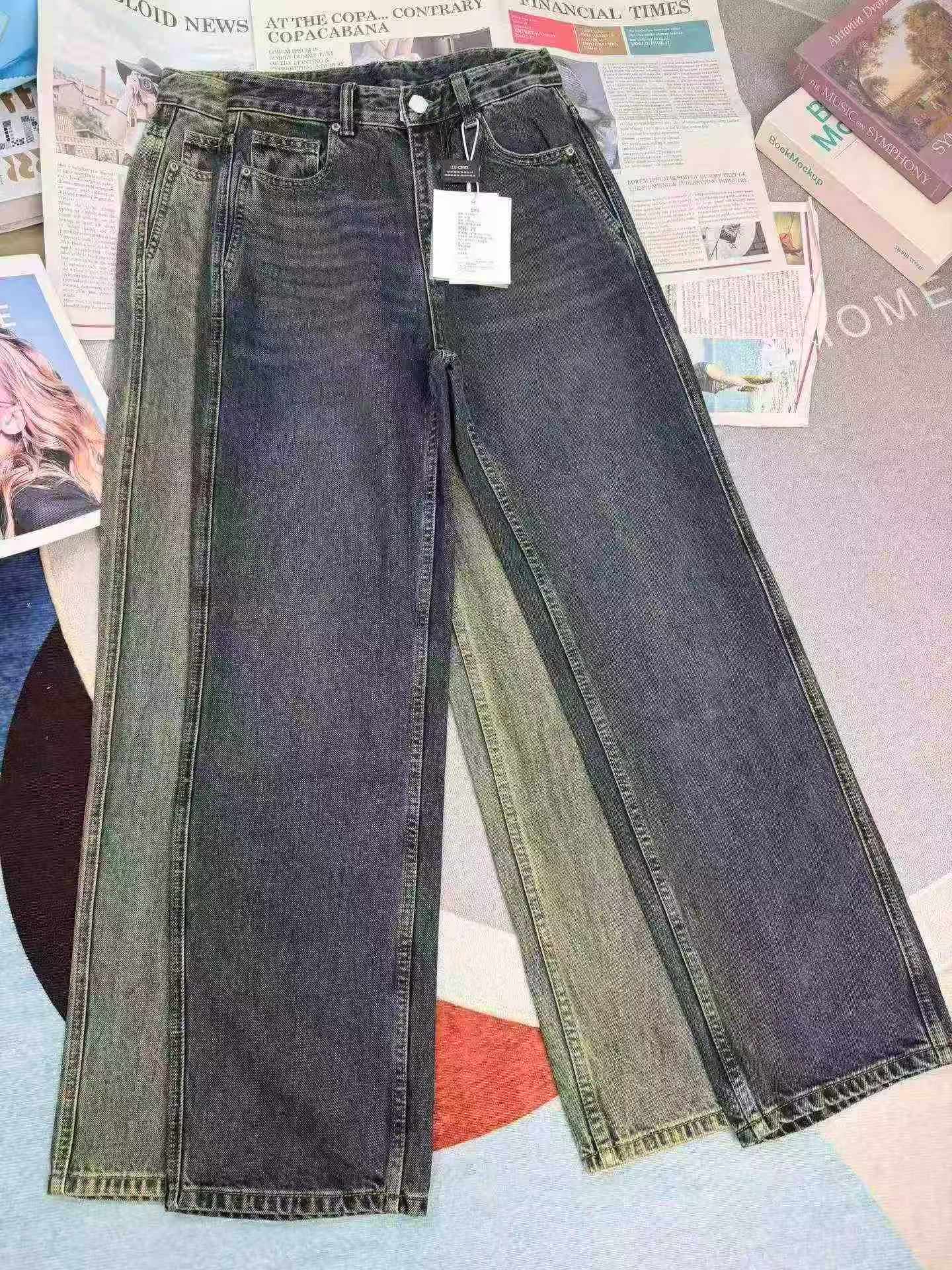 High Quality Women's Wide Leg Jeans, 2 Colors, Sizes 25-29, 1200 Pieces Total, Original Package With Original Tags - Image 1